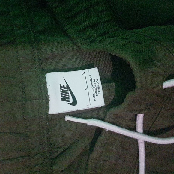 Nike Larges jogging - Picture 3 of 3